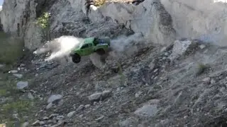 AXIAL YETI SCORE TROPHY TRUCK BASH