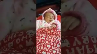 मेरे दोनों बच्चों के बच्चे नाती और नतनी साथ साथ हुए दो ढाई महीने का फांसला नाती नातिनी मैं❤️🙌🥳 राधे