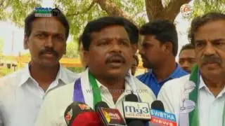 Karimnagar : TS-YSRCP Leaders Visits Market Yard and Demands Price for Farmers - 3rd may 17