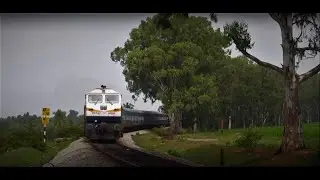 WDP4D ripper with the Intercity Express at Aralaguppe!
