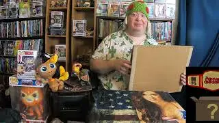 Unboxing an Autographed Photo from Highspots Featuring two top stars of the '90s.