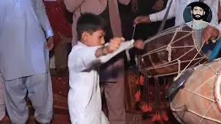 wedding dance new style 2025|| jhumar balochi #zabi dhol wala #shamsvlog |small boy wedding dance29