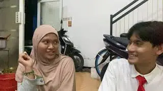 &ldquo;Online or offline shopping&ldquo; ( Nazwah salsabilah Nice ) Third video conversation with ms 104