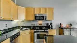 2 South Leavitt Street, Chicago, IL 60608