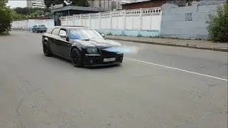 Chrysler 300c 6.1 AWD Nitrous oxide