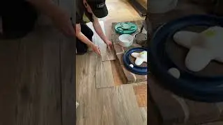 T&eacute;cnica  para corte de piso laminado ✨✌👷&zwj;♂️#acabadosdeconstrucci&oacute;n #tips #tipsandtricks