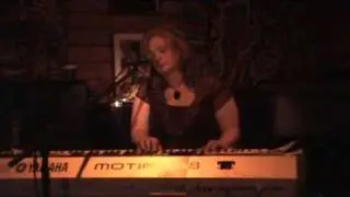 Rachel Wearsch & The Beatnik Playboys 