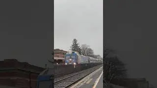 NJT Equipment move passes Bound Brook with NJT 4502 leading and 4508 trailing! (4/5/25)