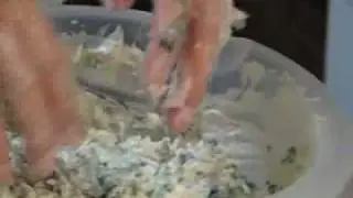 Heather Hope's Garlic Lovers Spinach Dip