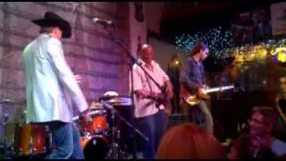 Tyler Mac, Preston Norris and John Rich - Save a Horse, Ride a Cowboy