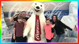 МЫ ВСТРЕЧАЕМ ПОЛЯРНЫЙ МЕДВЕДЬ КОКА КОЛЫ! | МИР КОКА КОЛЫ | Мы Дэвис
