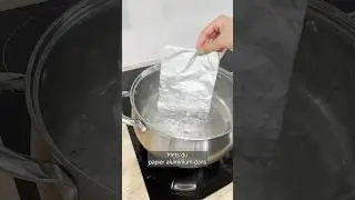 Cuire du papier d'aluminium. C'est ce que font les riches