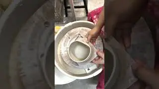 Fixing my mistake ! #ceramics #pottery #wheelthrowing