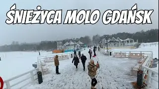 Снежная буря на пирсе в Гданьске