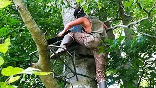 REDNECK TREE AEROBICS!
