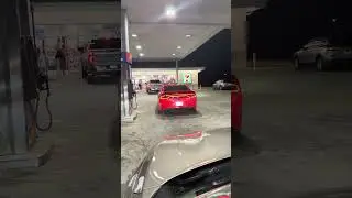 HELLCAT WITH HEADERS AND NO MUFFLER DELETE GOING CRAZY 😤😈 #automobile #hellcat #funny