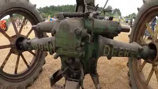 1942 John Deere BN 2.4 Litre 2-Cyl all fuel Trike Tractor (17 HP)