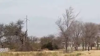 A4AR en vuelo rasante, le dio con todo