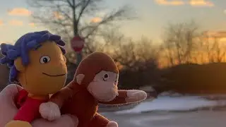 Мягкая игрушка Сид — юный учёный: сбежавший грузовик.