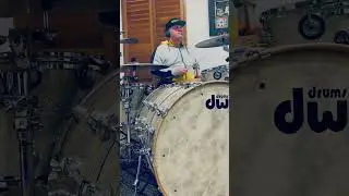 Big Bass Drum Beat - 24&rdquo; DW Collectors with Woofer #drums #drummer #dwdrums #bassdrum #beats #hiphop