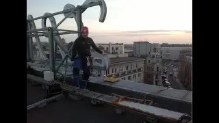 Rope Access Katowice SDH Zenit Dostęp linowy Przygotowanie do montażu reklamy wielkoformatowej