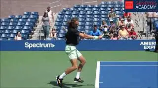Postural stability around the contact point in forehand