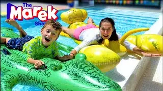 Marek and his SUMMER POOL PARTY 💦 Tips for outdoor games for kids and family