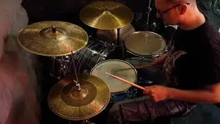 Tunio handmade cymbals 14 thin hihat and 18 extra thin crash, prototypes.