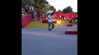 Rodney Mullen Demo Slamtrick (2003)
