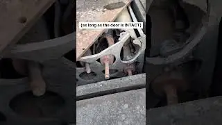 Inside the Leopard 2A4...