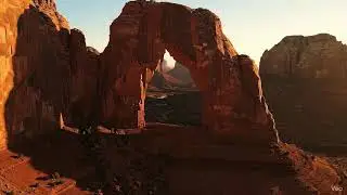 Sedona Red Rocks at Golden Hour | Cinematic Drone Tour (4K, 16:9)
