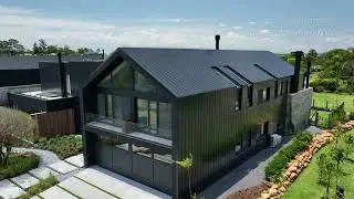 Minimalismo e Sofistica&ccedil;&atilde;o na Barn House | Concept Wall  Benchmark by Kingspan