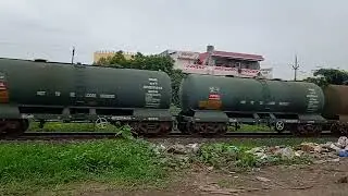 BTPN freight with dual WDG-4