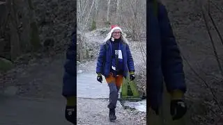 this Christmas HIKE feels like a LONG TIME AGO 🥾🇸🇪😁 #hiking #shorts #nature #christmas #travel