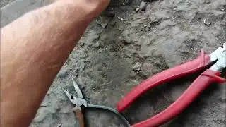Как автоэлектрик Владимир менял замок передней двери и другие работы