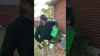 Ryobi Foam Cannon Quick Demo Mini Pressure Washer