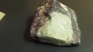 The mysterious Combarbalita stone - La misteriosa piedra de Combarbalita.