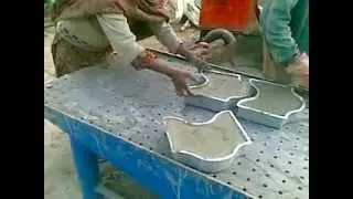 vibro forming table (VIBRATING TABLE).mp4