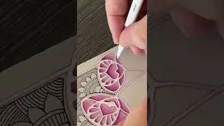 Zentangle-inspired drawing using tangle Heart Nouveau