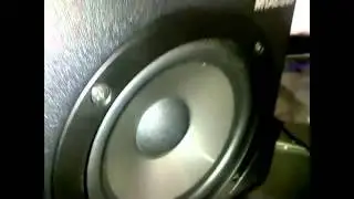 Alesis M1 Active 520 Studio Monitors + House Distance Test
