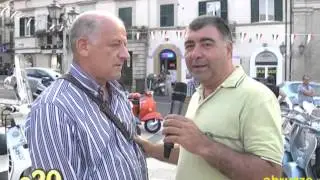 Vasto Piazza Rossetti in vespa