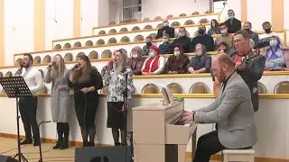 Одним желанием горю / Песня
