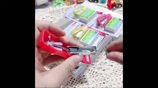 [Random Color] Cute Mini Stapler and Free Staples Set Home School Office Stationery Supplies