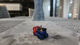 This is my first TRANSFORMERS stop motion film 😁