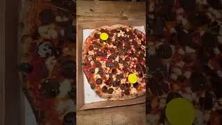 Rainy Day Comfort: Trying Yard Sale Pizzeria&rsquo;s Vegan American Not Pizza in London