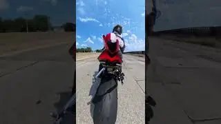 Getting some wind therapy #bikelife #windtherapy #insta360 #pov #aprilia660 #blackbiker #clothing