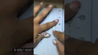 Предварительный показ коллекции украшений из бисера: белый нефрит, ларвикит и искусственные брилл...