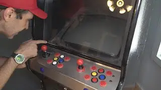 MAME Arcade Cabinet with CRT Screen for Two Players Review