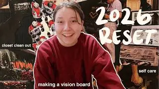 RESETTING FOR THE NEW YEAR || job hunting, vision boarding, + deep cleaning