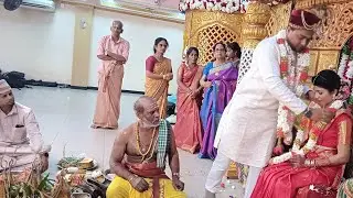 புது மாப்பிளைக்கு நல்ல யோகமடா, யாழ்ப்பாணத்தில் நடைபெற்ற சிறப்பான திருமணம் 